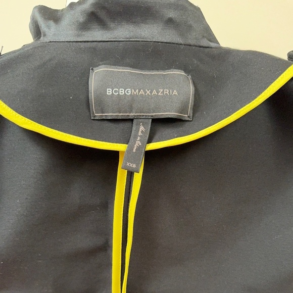 BCBG MAXAZRIA Women's Black Arelia A Line Tuxedo Blazer XXS Rare Zip Crop Coat - Picture 7 of 8